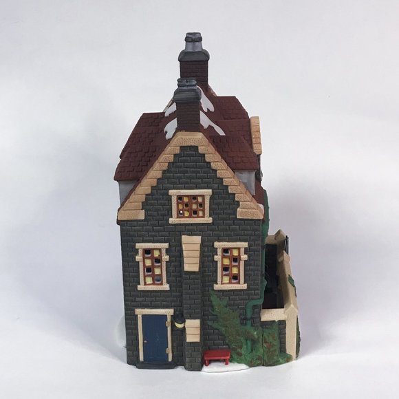 Department 56 "Dedlock Arms” 1994 3rd Editiion, Dickens Village Collection - Picture 8 of 10